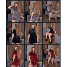 Нежная и комфортная пижама из мягкого велюра футболка и шорты Модель: 1377-321 Цвет: бордо, серый, синий