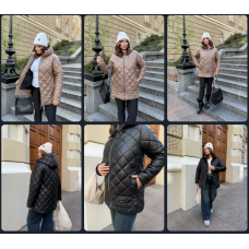 Теплая стеганая женская куртка Модель: 1377-0134 Цвет: черный, мокко